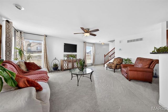 355 Wild Oak Drive, O'fallon, MO 63368