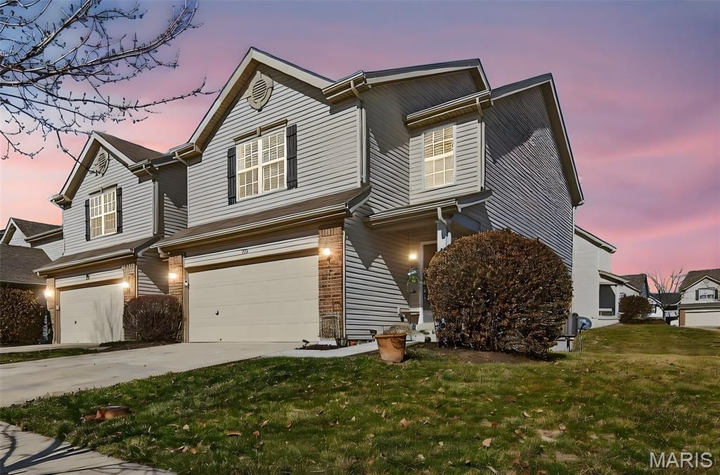 355 Wild Oak Drive, O'fallon, MO 63368