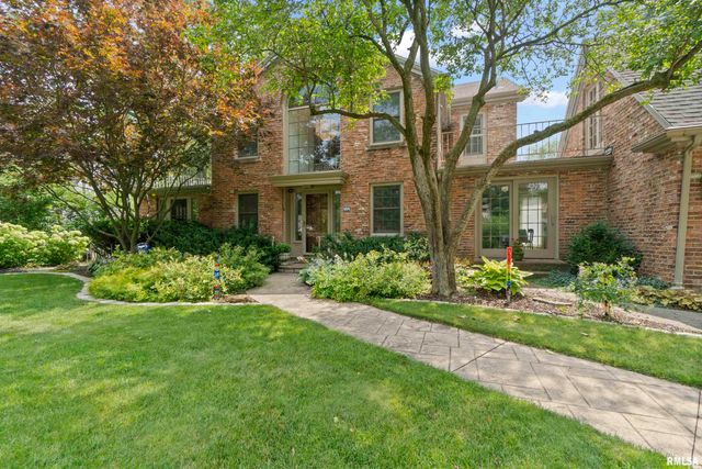 5934 N ELM Lane, Peoria, IL 61614