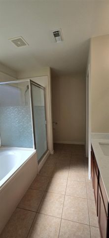 1903 Roaring Springs Drive, Pearland, TX 77584