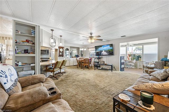 356 Nicklaus BLVD, North Fort Myers, FL 33903