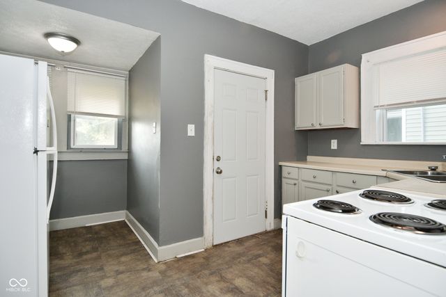 405 Wallace Avenue, Indianapolis, IN 46201