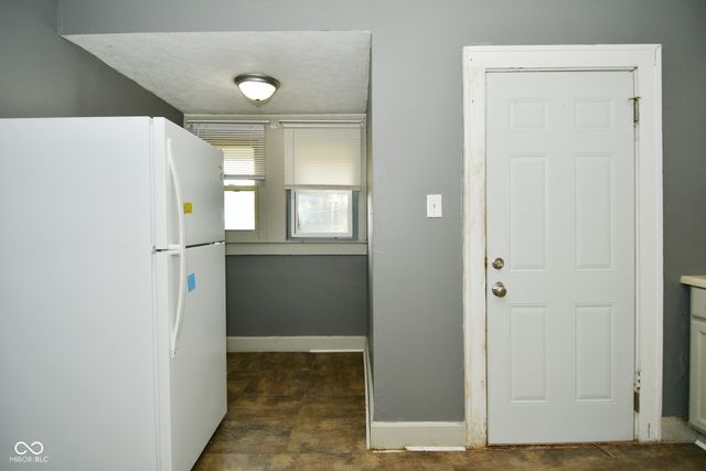 405 Wallace Avenue, Indianapolis, IN 46201
