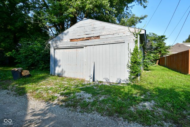 405 Wallace Avenue, Indianapolis, IN 46201