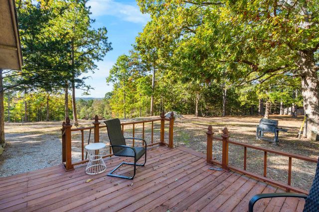 1018 Old Fort Road, Melbourne, AR 72556