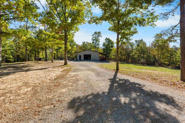 1018 Old Fort Road, Melbourne, AR 72556