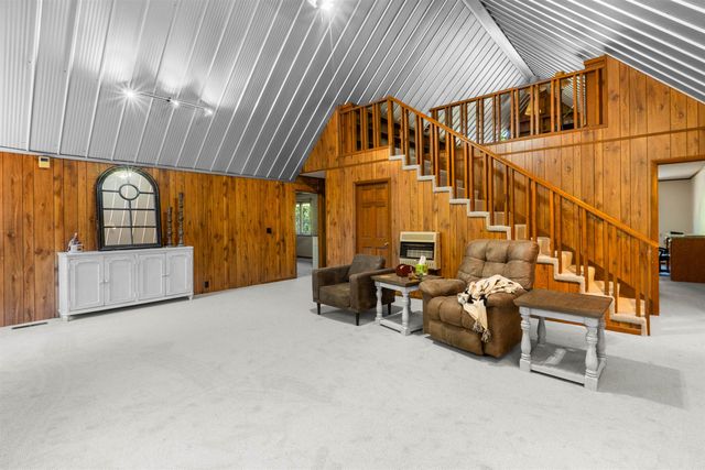 1018 Old Fort Road, Melbourne, AR 72556