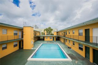 1975 NE 135th St 3B, North Miami, FL 33181