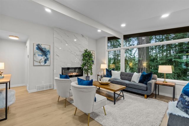 3901 151st Avenue SE, Bellevue, WA 98006