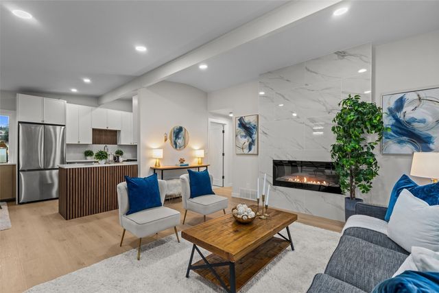 3901 151st Avenue SE, Bellevue, WA 98006