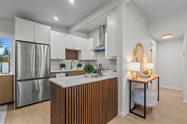 3901 151st Avenue SE, Bellevue, WA 98006