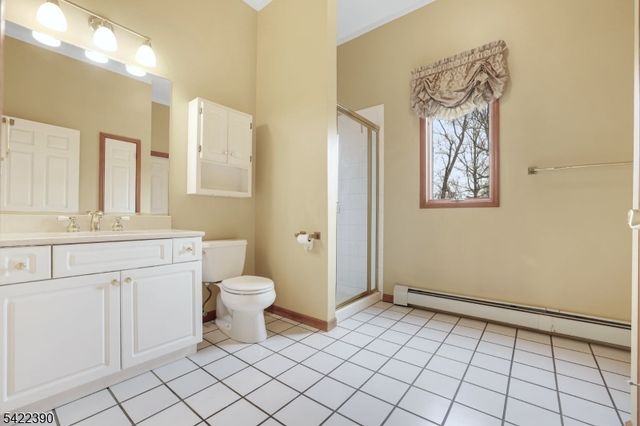 17 Sherbrooke Dr, Lincoln Park Boro, NJ 07035