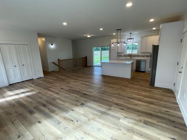 2509 S 40th Avenue, Benona Twp, MI 49455