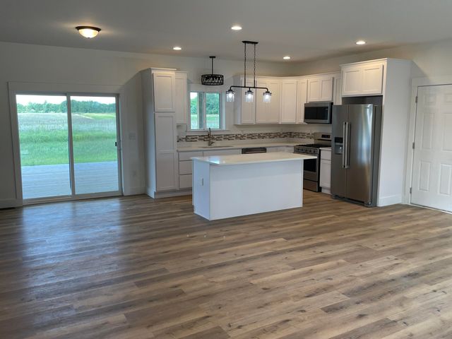 2509 S 40th Avenue, Benona Twp, MI 49455