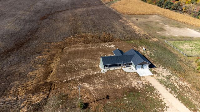 2509 S 40th Avenue, Benona Twp, MI 49455