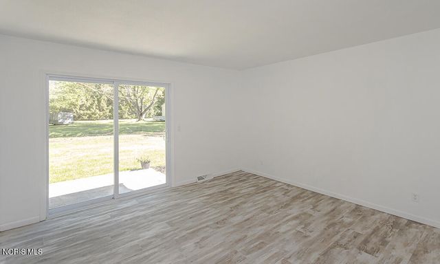 1568 County Road D, Swanton, OH 43558