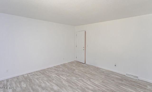 1568 County Road D, Swanton, OH 43558
