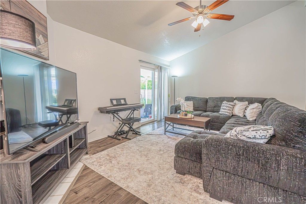 20160 Summit View Drive, Canyon Country, CA 91351 — photo 5