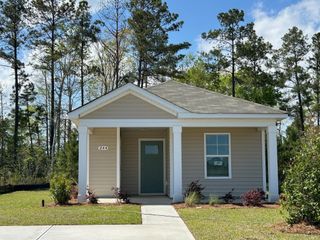 224 Ashworth Dr., Tabor City, NC 28463