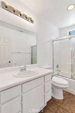 40684 Corte Albara, Murrieta, CA 92562