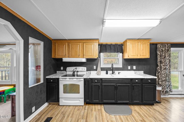 3829 Gayle Drive, Haw River, NC 27258