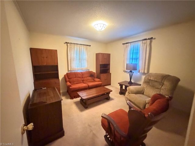 124 S Byrd Street, Eden, NC 27288
