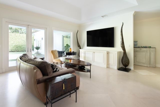 225 Jamaica Lane, Palm Beach, FL 33480