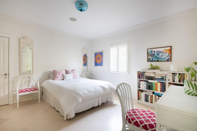 225 Jamaica Lane, Palm Beach, FL 33480