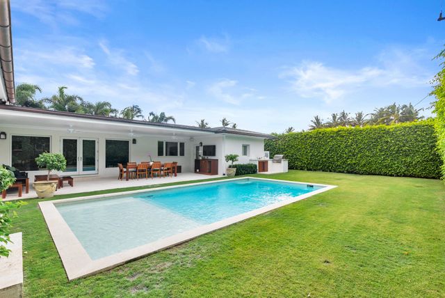 225 Jamaica Lane, Palm Beach, FL 33480