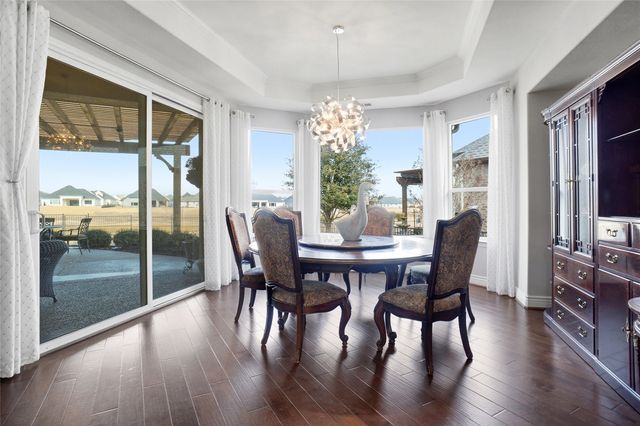 8700 Crestview Drive, Denton, TX 76207