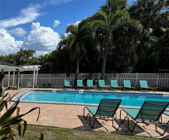 5400 26TH STREET W D50, Bradenton, FL 34207