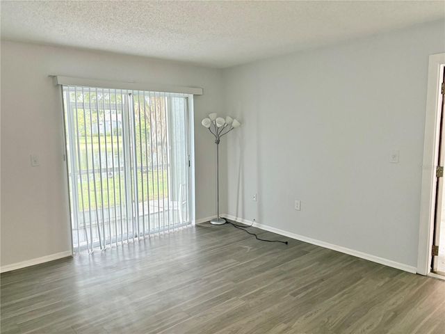 5400 26TH STREET W D50, Bradenton, FL 34207