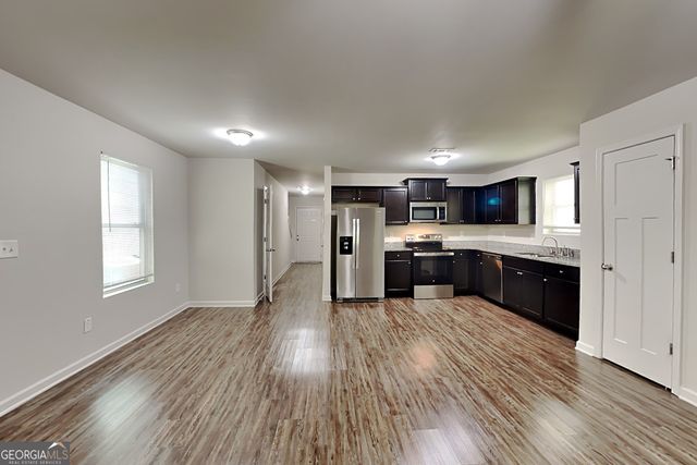 6114 Avery Street SW, Covington, GA 30014