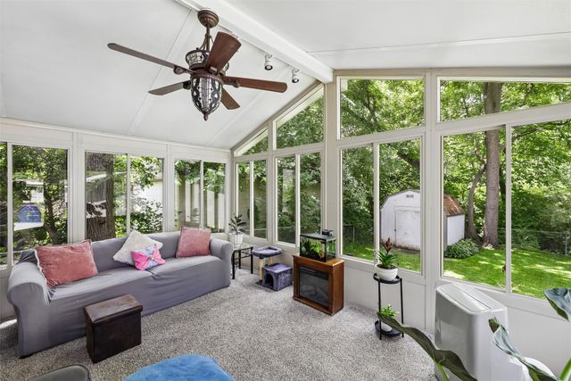 7404 SW 17th Street, Des Moines, IA 50315