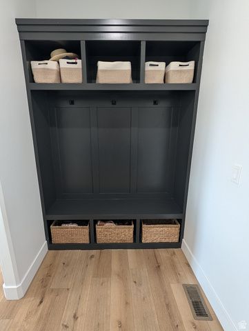 945 S 1700 W, Layton, UT 84041