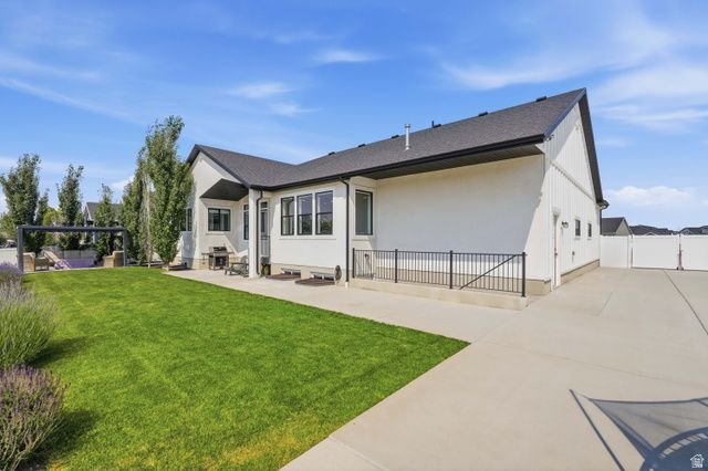 945 S 1700 W, Layton, UT 84041