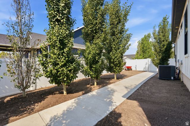 945 S 1700 W, Layton, UT 84041
