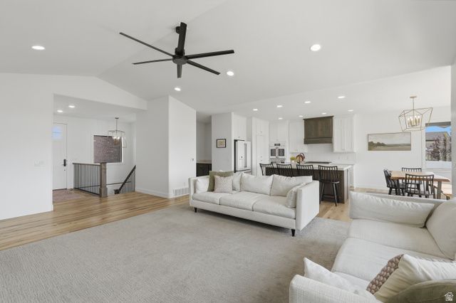 945 S 1700 W, Layton, UT 84041