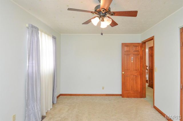 203 Elizabeth Drive, Freeburg, IL 62243