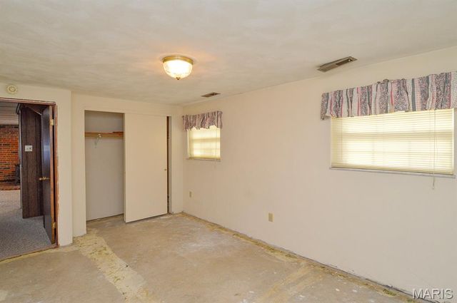 203 Elizabeth Drive, Freeburg, IL 62243