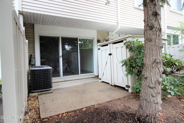 1059 Schmidt Lane, North Brunswick, NJ 08902