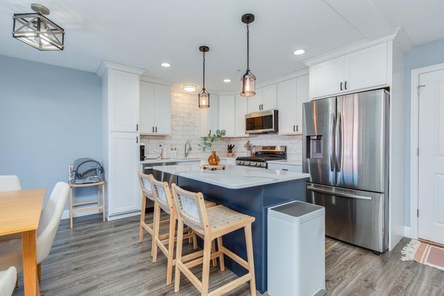 7 Dumaine Ave Unit H, Nashua, NH 03063