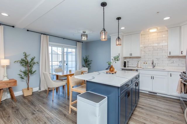 7 Dumaine Ave Unit H, Nashua, NH 03063