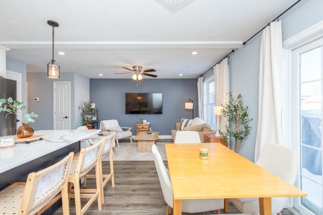 7 Dumaine Ave Unit H, Nashua, NH 03063