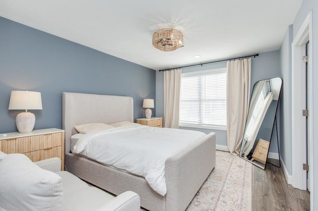 7 Dumaine Ave Unit H, Nashua, NH 03063