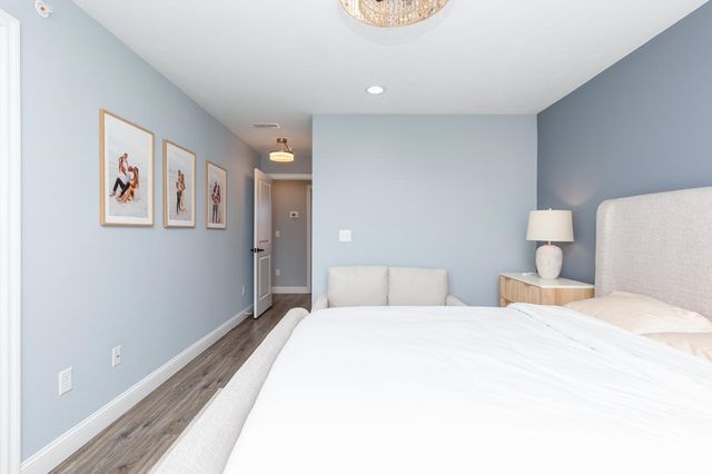 7 Dumaine Ave Unit H, Nashua, NH 03063