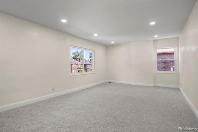 18050 Wisconsin Street, Detroit, MI 48221