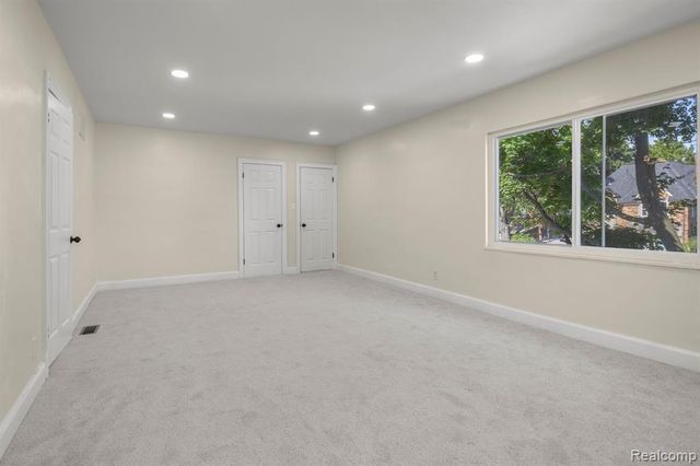 18050 Wisconsin Street, Detroit, MI 48221