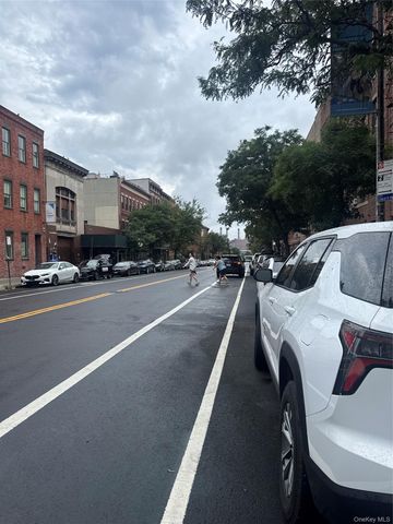 103 Greenpoint Avenue, Brooklyn, NY 11222