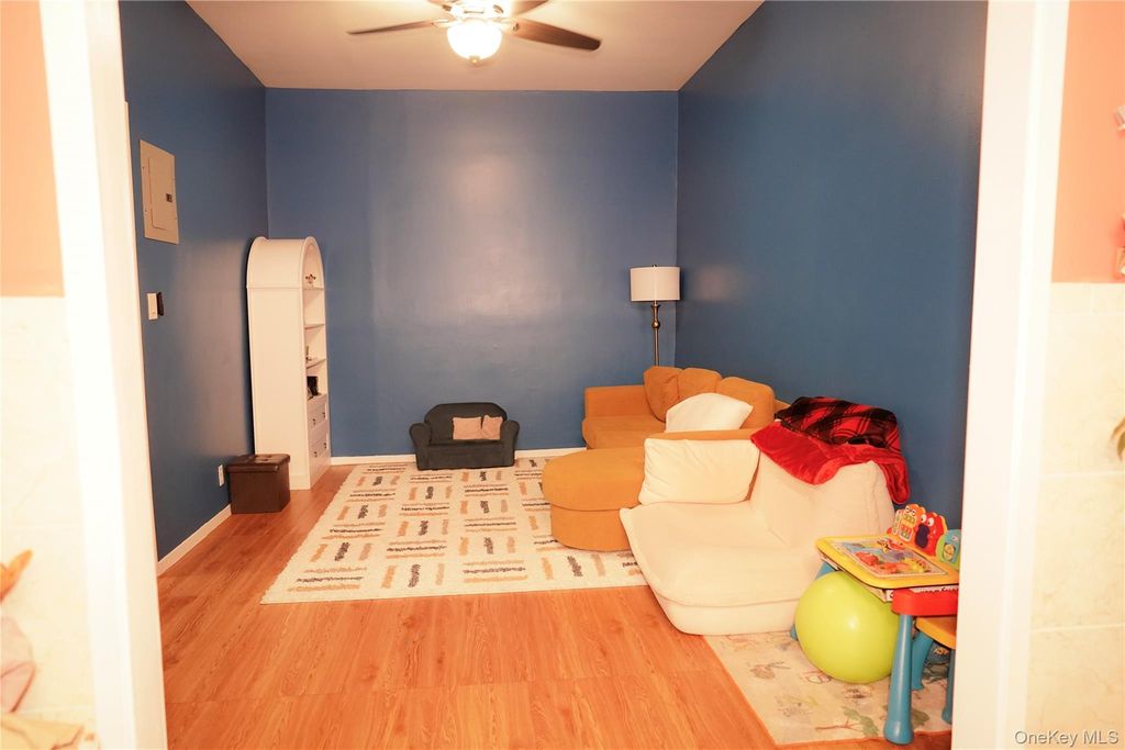 103 Greenpoint Avenue, Brooklyn, NY 11222 — photo 5